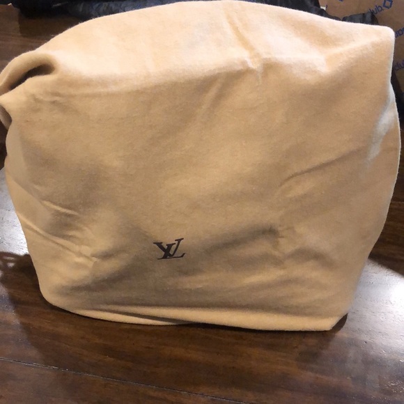 LOUIS VUITTON Drawstring Dust Bags For Alma PM, Looping Shoulder Bag 17”x19”x7” - Picture 13 of 17